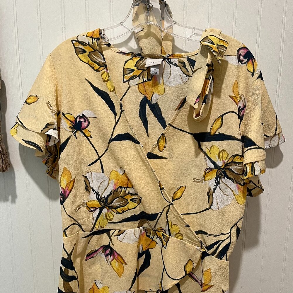 Yellow Floral Top by New Day / Size XL